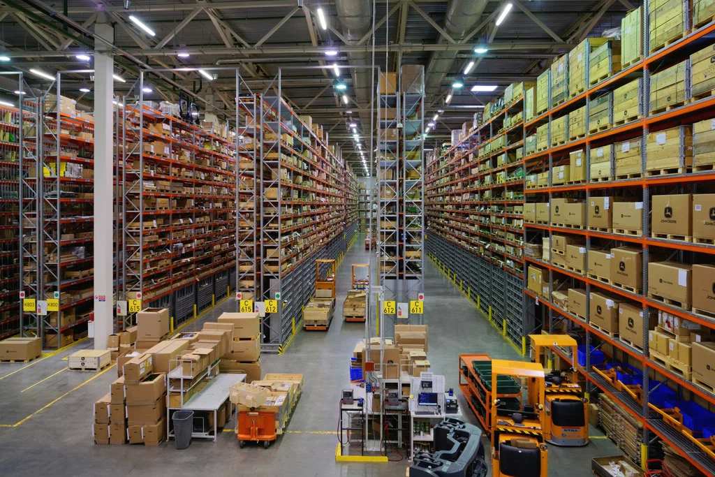 Наш склад запчастей